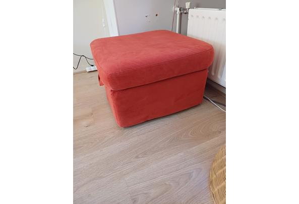 Rode vierkante poef met opbergruimte - 20260124_134808