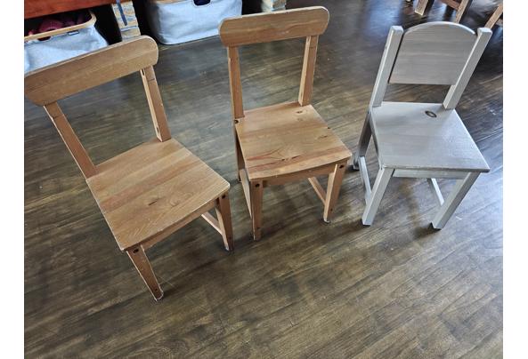 3 kinderstoeltjes - IMG20251213155837 3 kinderstoeltjes - IMG20251213155837