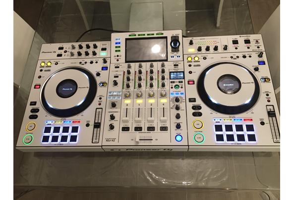 Te koop Pioneer DDJ RZX / Pioneer CDJ-3000 / Pioneer XDJ-XZ  - pioneer-xdj-xz-w_638921446774223147