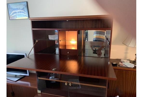 Vintage wandkast mahonie 3 onderdelen - 1ac779b5-7329-4dfd-b869-5b8eed4af008