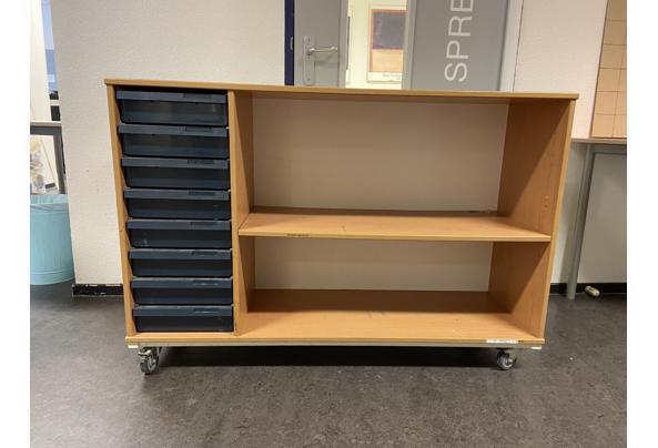 Schoolkasten - hoge-kast-la-1