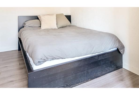 Tweepersoonsbed met matrassen - Scherm­afbeelding-2026-08-27-om-10-31-37