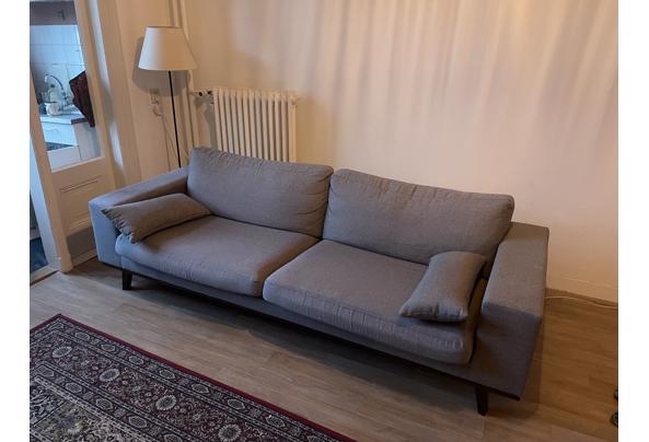 Grijze 3 zitsbank  - IMG_7298