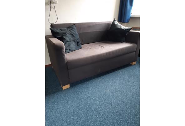 slaapbank en 2 sierkussens - 20260418_155446