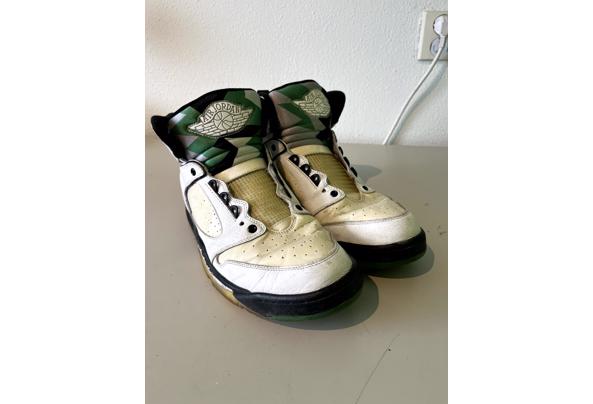 Oude Nike Air Jordan maat EU 45,5 groen wit - IMG_6727