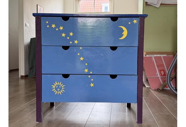 Gratis: commode met 3 lades - 2026-06-16-10-43-27 Gratis: commode met 3 lades - 2026-06-16-10-43-27