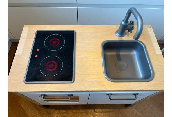 Ikea? keukentje onderstel gebruikt.  - Afbeelding-van-WhatsApp-op-2025-12-07-om-15-49-07_8222a170