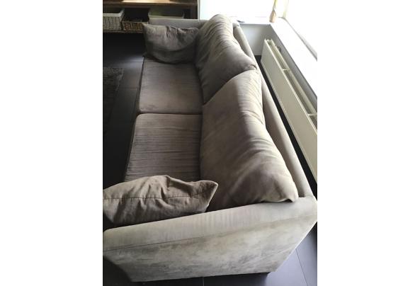 Zitbank met kussens - 2219BEB6-7125-4DFF-9E86-68521C36F74B