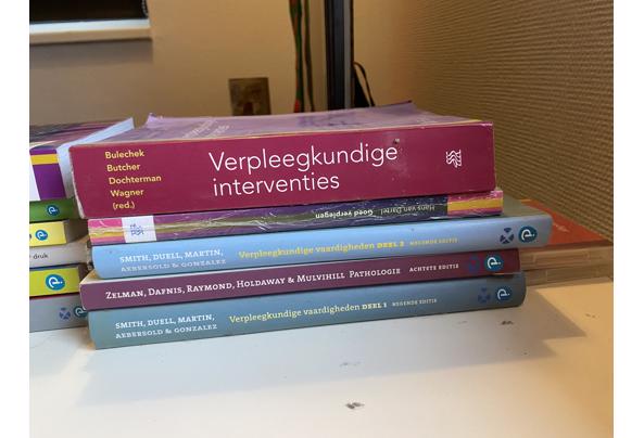 HBOV studieboeken  - IMG_3843