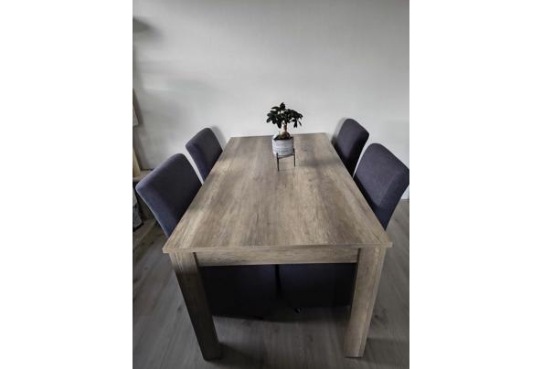 Eettafel (140 x 90 cm) met 4 stoelen - WhatsApp-Image-2025-09-13-at-16-46-51