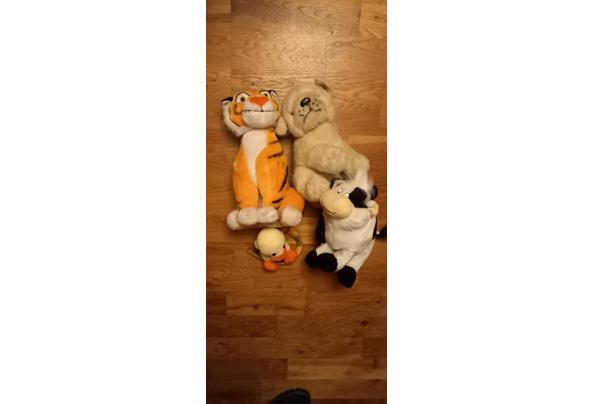 3 grote knuffels en 1 kleintje - 20231114_224239