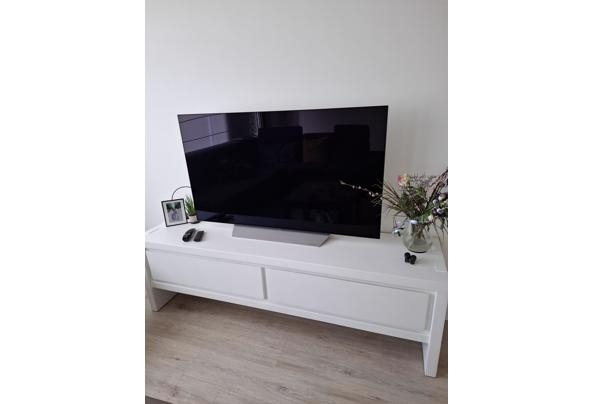 Witte massief houten (tv) dressoir met 2 lades - 20260326_100127
