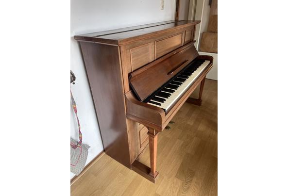 Piano waarop mijn dochter leerde spelen - piano-3