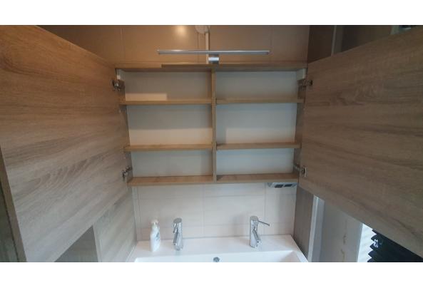 Badkamerkast, wastafel en spieglekastje - 20251121_153843