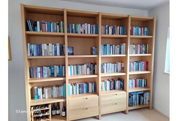 Grote verzameling boeken  - IMG-20250104-WA0023