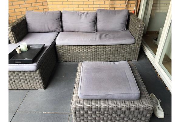 Tuinset  2x bankje plus hocker, - thumbnail_IMG_7918