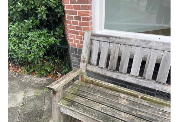 Twee tuinbanken - WhatsApp-Image-2026-08-31-at-21-24-21-(1)