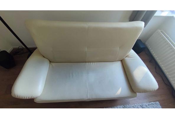 Oude leren bank (licht beige) - Bank-6