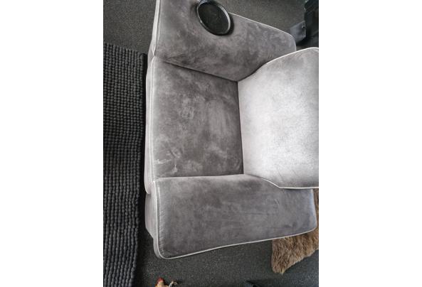 Mooie 3 , 2 1/2 en love seat - 17569948996338075413077115929474