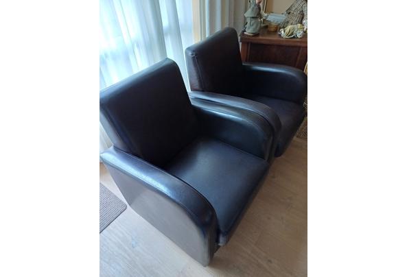 2 bruine leren stoelen - 20250109_121631