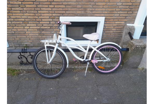 meisjes fiets 22 inch - 20220716_083753