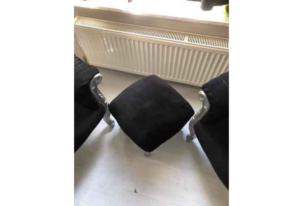 2 stoelen met voetenbankje - WhatsApp-Image-2026-06-01-at-11-09-30-(3)