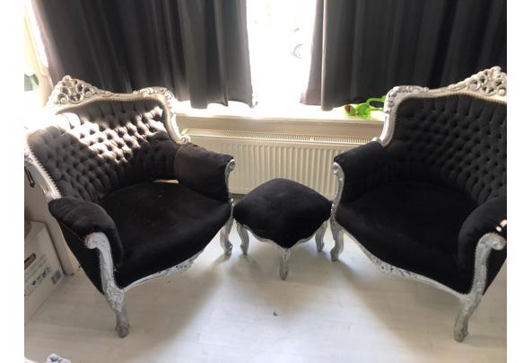 2 stoelen met voetenbankje - WhatsApp-Image-2026-06-01-at-11-09-30