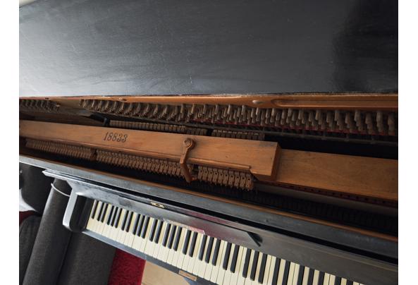 Zwart gelakte piano - IMG_20260920_122449