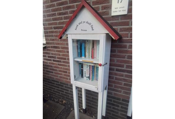 Minibibliotheek met inhoud - 20261017_120323