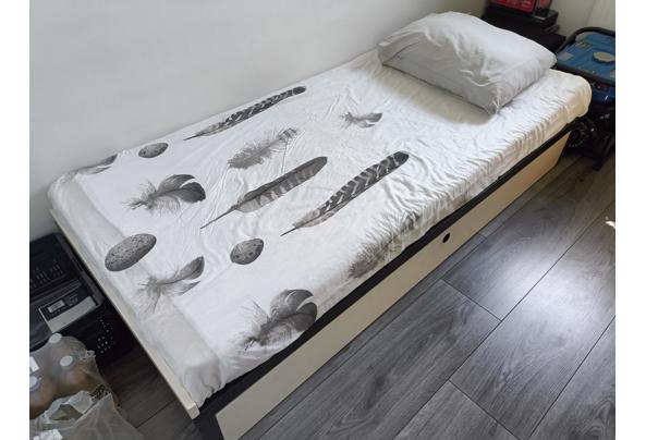 Eenpersoons bed met handige opberglade matras afmeting 190x80 - IMG20260802123128