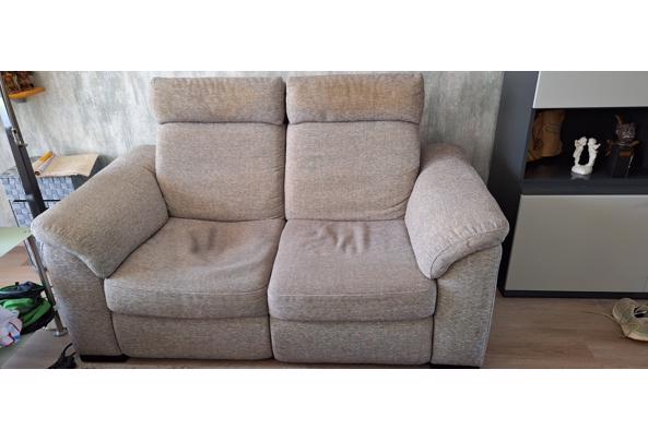 Gratis: 2-zits 2 x Relax Elektrisch 3-zits bank - 20250620_130338