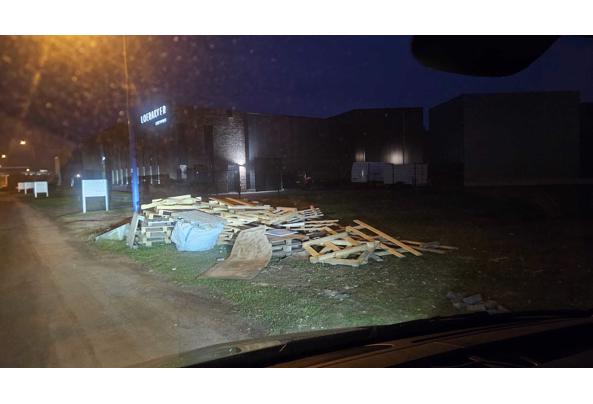 GRATIS PALLETS OP TE HALEN - Afbeelding-van-WhatsApp-op-2025-12-12-om-17-09-08_5fb274b3