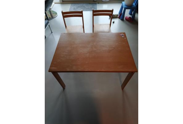 Leuk tafeltje met 2 stoeltjes - IMG_20211030_155405