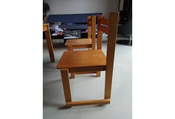 Leuk tafeltje met 2 stoeltjes - IMG_20211030_155417