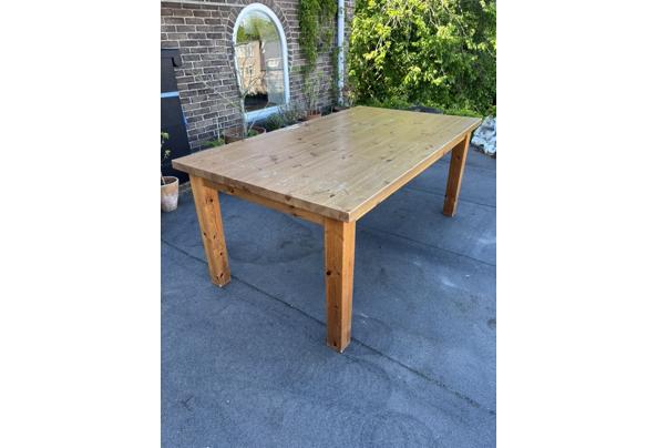 Houten eettafel - 01CB0181-9DDF-40CF-9B1D-A3918609FD40_1_105_c