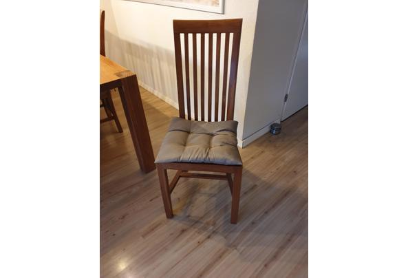 Zes elegante houten eettafel stoelen - 20220301_171002