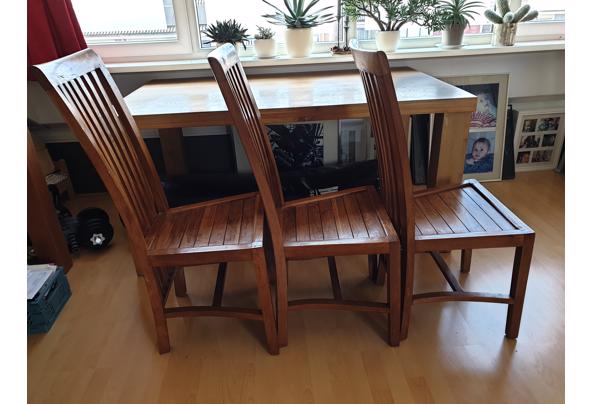 Zes elegante houten eettafel stoelen - 20220305_135940