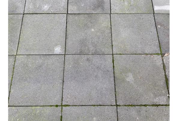 15 m2 Schellevis tegels 40 x 40 x 5 cm, af te halen - 8883236C-EFEA-49DA-852F-1B38623C3D14_1_105_c