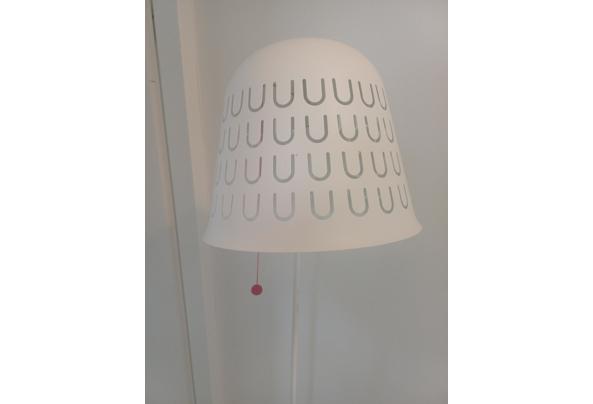 Staande lamp - 17546394251192783089883589360004