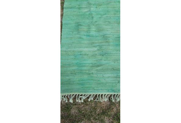 Vloerkleed lichtgroene tint  - IMG-20250729-WA0008