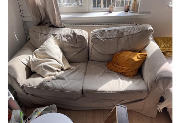Taupe/grijze tweezitsbank - IMG_6236