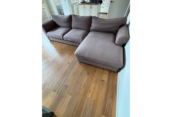Bank - chaise longues - WhatsApp-Image-2026-04-09-at-14-47-08