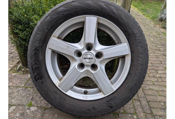 winterbanden op velg 195/65R15 6,5x 15h2 - PXL_20251122_113020916