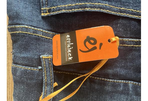 Bank 2 zits - IMG_1145