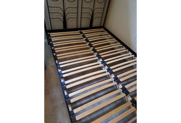 2 persoons bed met lattenbodem - 20260505_133326