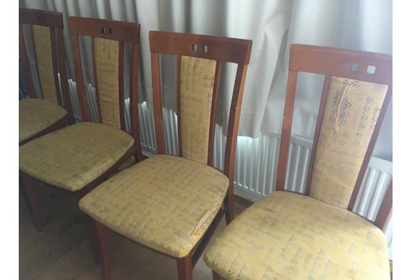 Vier stoelen eettafel - IMG_6749