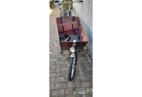 Oude pakfiets - 20250407_110324