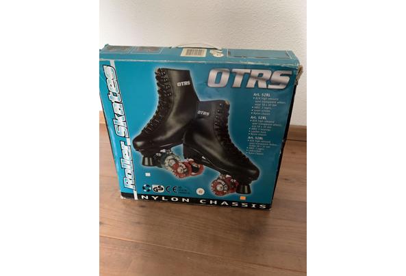 Rolschaatsen maat 41 - FC9342E6-AA73-4743-B887-DF4AA2232BA8