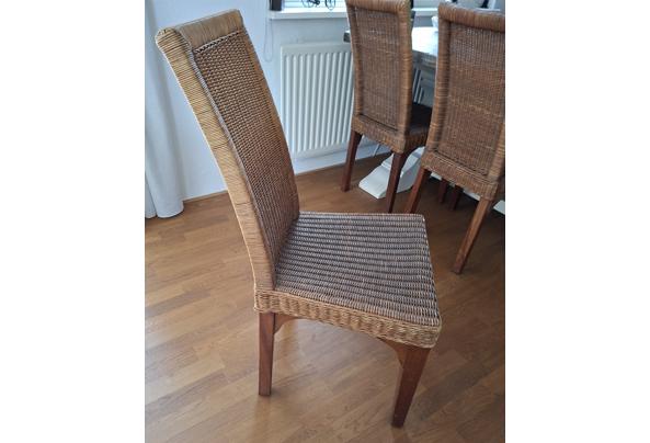 Eethoek met 6 rieten stoelen - 20260724_145840