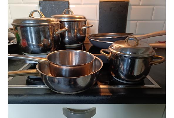 Uitzet | Servies | Pannenset | Bestekset - IMG20251229153925